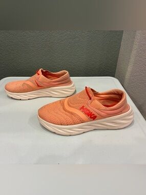Hoka One One Womens Size 9 Ora Recovery Shoe 2 1119398 Peach Shoes